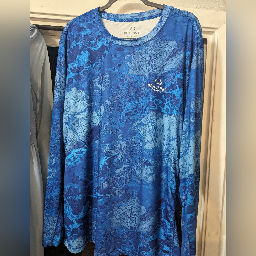 Realtree Fishing Blue Camo Long Sleeve XXL Men's Shirt